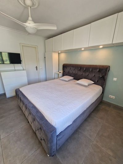 Image No.20-3 Bed House for sale