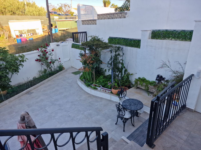 Image No.6-3 Bed House for sale