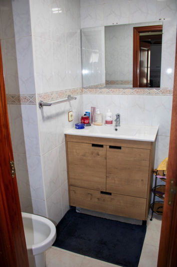 Image No.13-4 Bed Property for sale