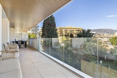 b98le8d7m9k3degpefzhs0lif8u4xzvzhwxtmggyekxx9