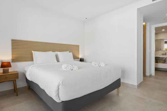 Image No.15-2 Bed Apartment for sale