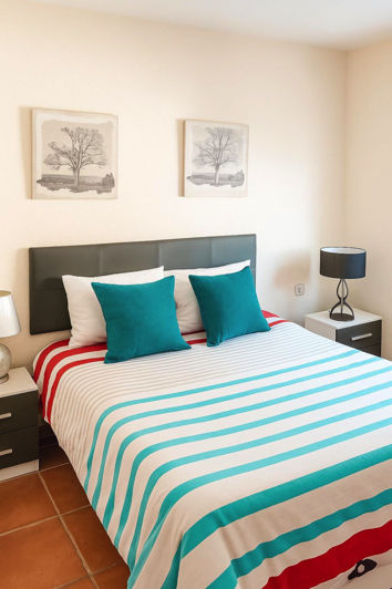 Image No.24-3 Bed Townhouse for sale