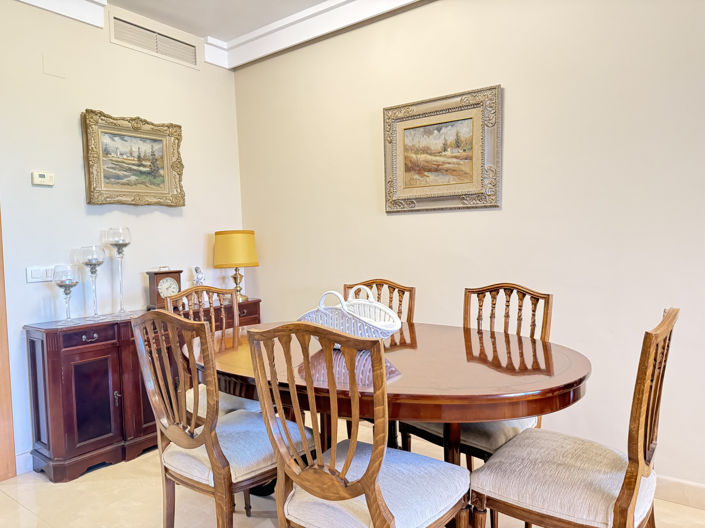 Image No.10-3 Bed Apartment for sale