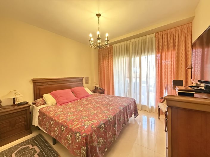 Image No.27-3 Bed Apartment for sale