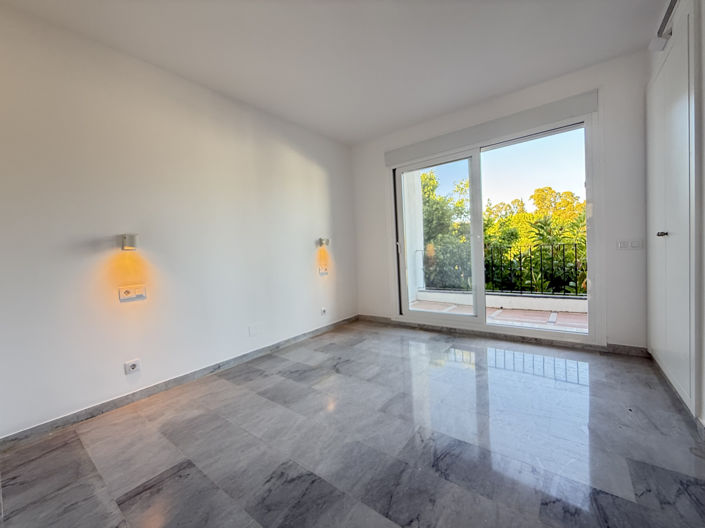 Image No.15-3 Bed Penthouse for sale