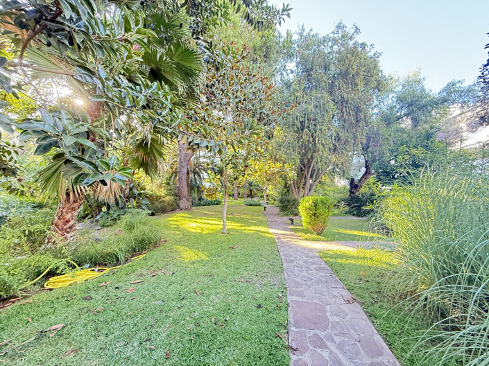 Image No.23-3 Bed Penthouse for sale