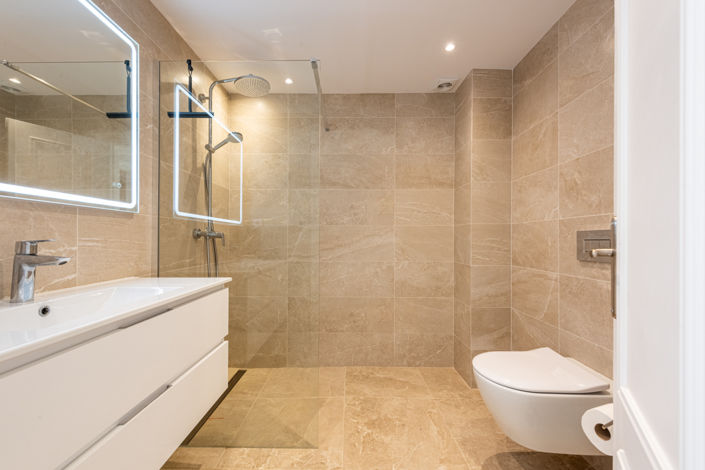 Image No.17-2 Bed Apartment for sale