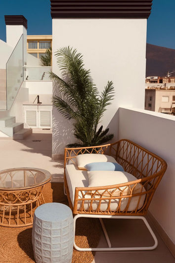 Image No.45-2 Bed Property for sale