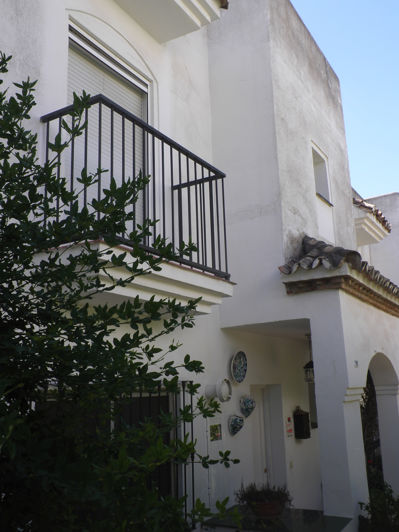 Image No.4-Maison de ville de 5 chambres à vendre à Estepona