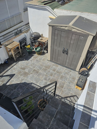 Image No.10-2 Bed Townhouse for sale