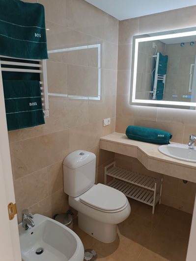 Image No.32-2 Bed Apartment for sale