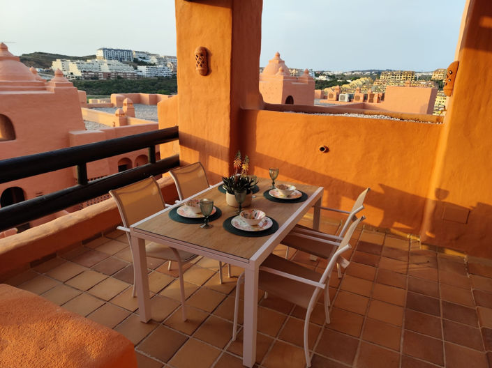 Image No.44-2 Bed Apartment for sale