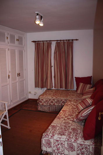 Image No.9-3 Bed Townhouse for sale