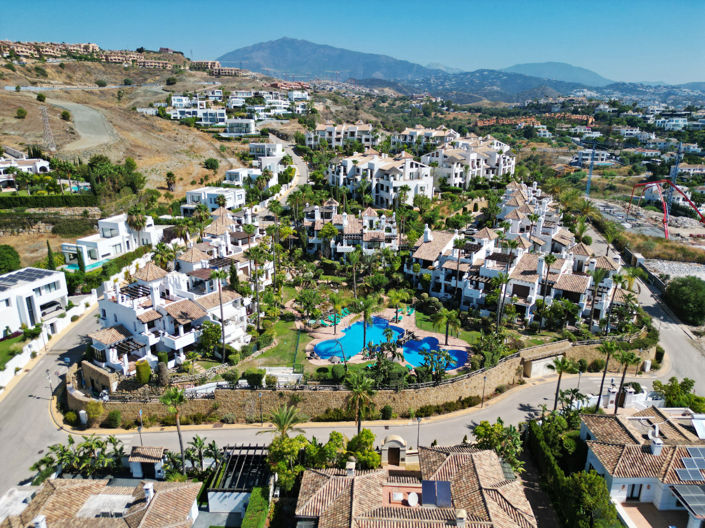 Image No.31-3 Bed Townhouse for sale