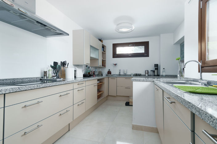 Image No.6-3 Bed Townhouse for sale