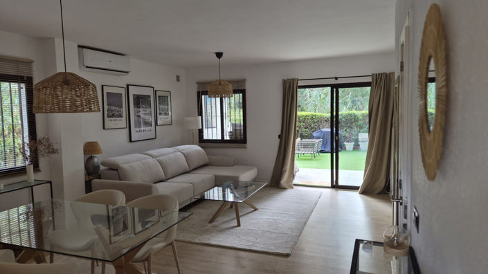 Image No.6-2 Bed Townhouse for sale