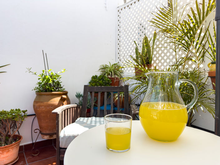 Image No.19-2 Bed Property for sale