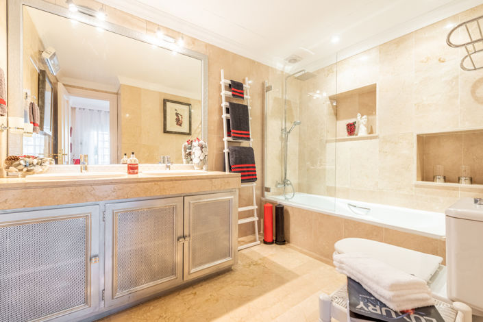 Image No.6-2 Bed Townhouse for sale