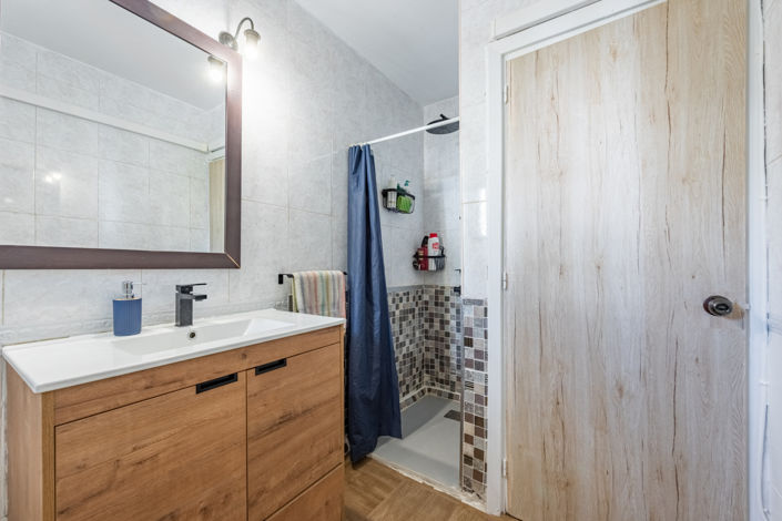 Image No.16-4 Bed Townhouse for sale