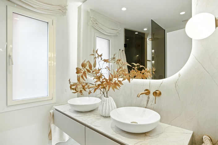 Image No.27-3 Bed Property for sale