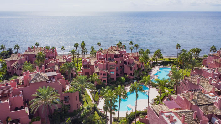 Image No.34-3 Bed Property for sale