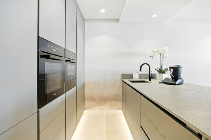 Image No.39-3 Bed Property for sale