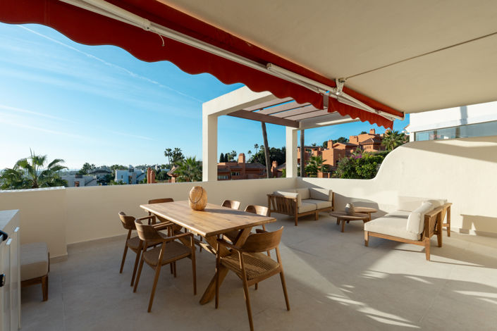 Image No.24-3 Bed Apartment for sale