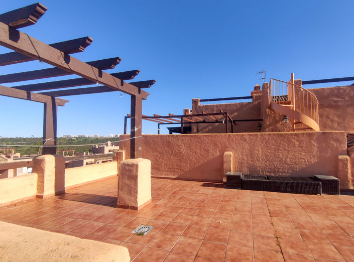 Image No.33-2 Bed Property for sale