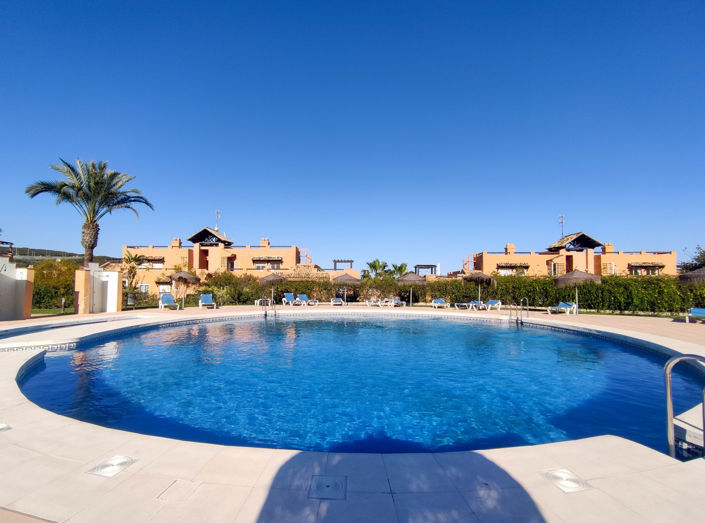 Image No.43-2 Bed Property for sale