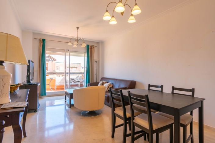 Image No.9-2 Bed Property for sale