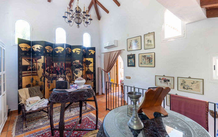 Image No.35-5 Bed House for sale