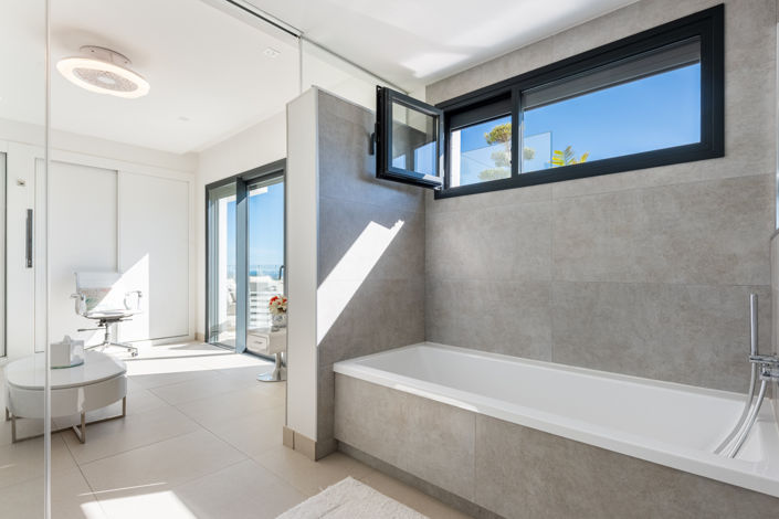 Image No.32-2 Bed Penthouse for sale