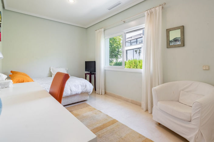 Image No.22-6 Bed Villa for sale