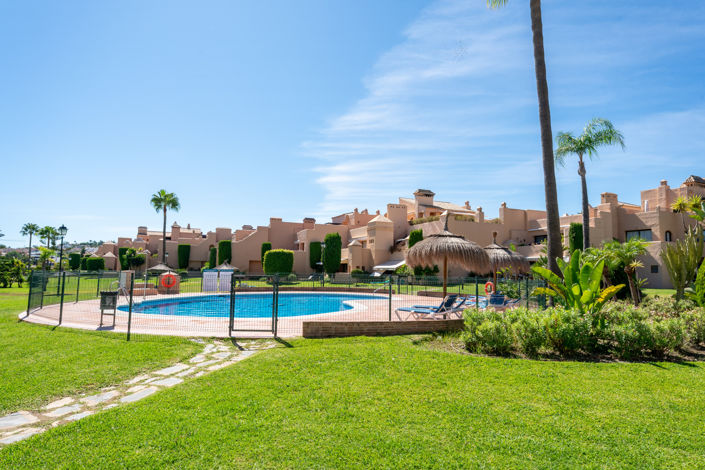 Image No.30-3 Bed Property for sale