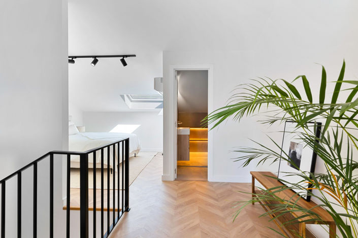 Image No.19-4 Bed Townhouse for sale