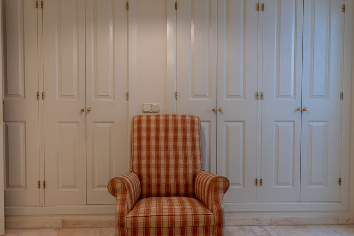 Image No.19-3 Bed Flat for sale