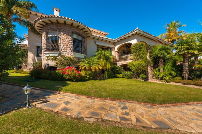 Image No.2-Manoir de 9 chambres à vendre à Estepona