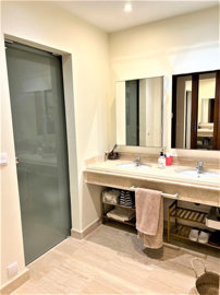 b98le8d7m9k3degpefzhs0lif8u4xzvzhwxtmggyekxx9