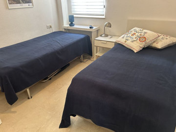 b98le8d7m9k3degpefzhs0lif8u4xzvzhwxtmggyekxx9