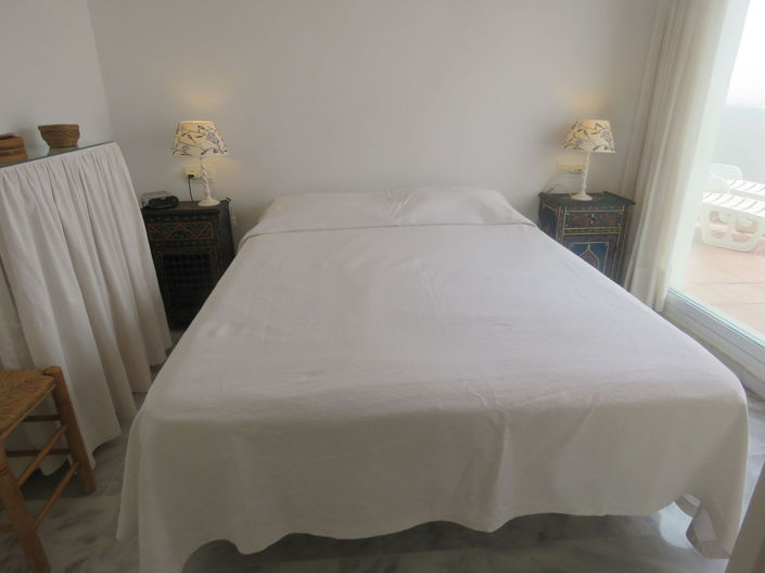 Image No.18-2 Bed Apartment for sale