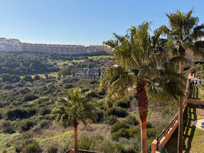 Image No.16-2 Bed Apartment for sale