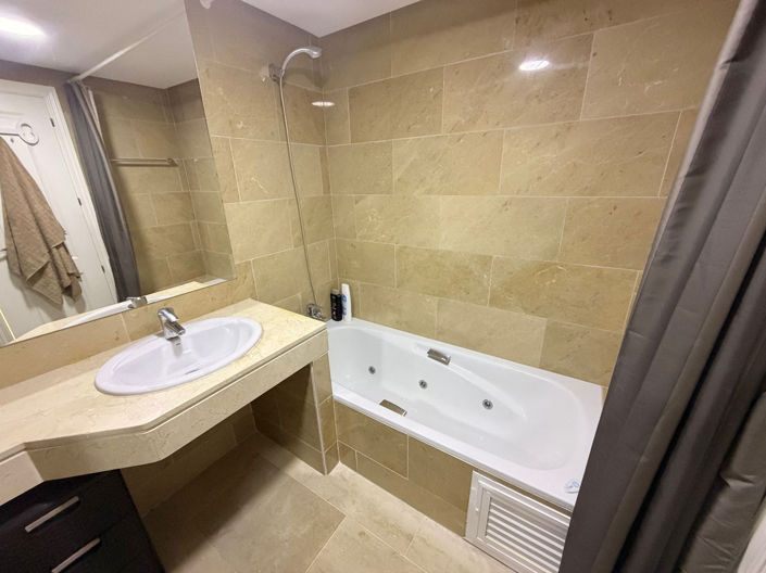 Image No.22-2 Bed Apartment for sale