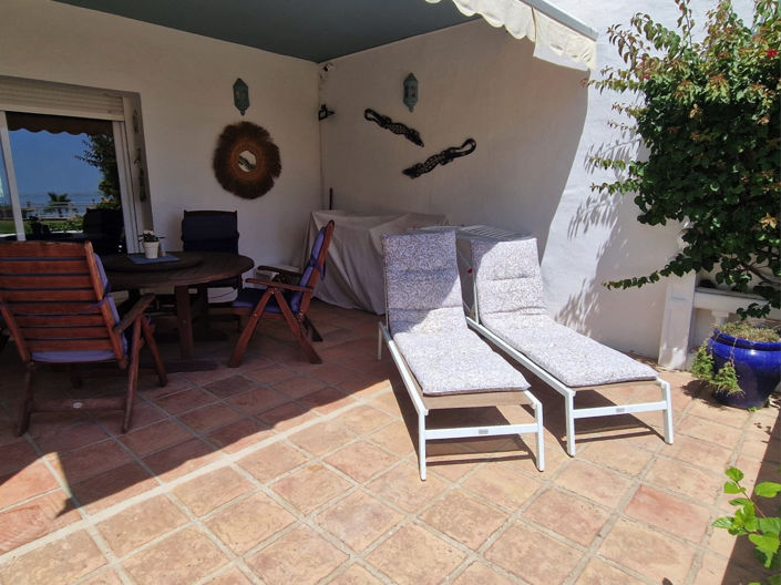 Image No.20-2 Bed House for sale