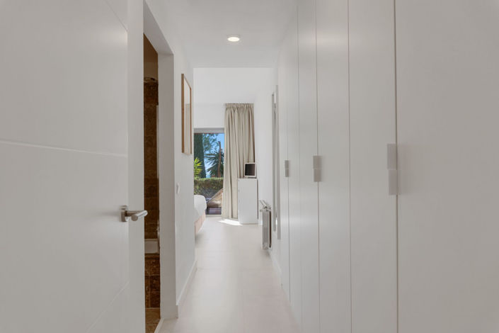 Image No.19-2 Bed Property for sale