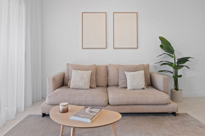 Image No.9-2 Bed Property for sale