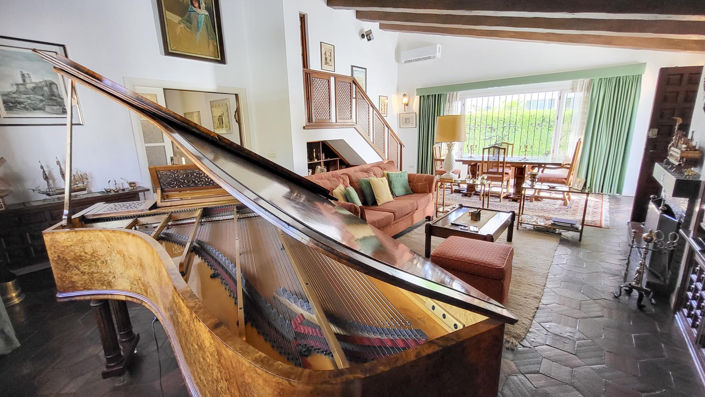 Image No.3-3 Bed Villa for sale