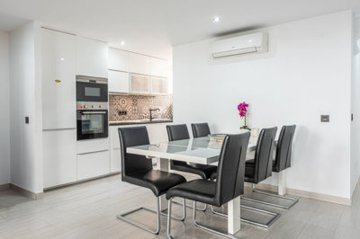 b98le8d7m9k3degpefzhs0lif8u4xzvzhwxtmggyekxx9