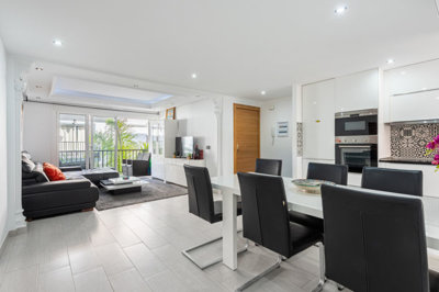 b98le8d7m9k3degpefzhs0lif8u4xzvzhwxtmggyekxx9