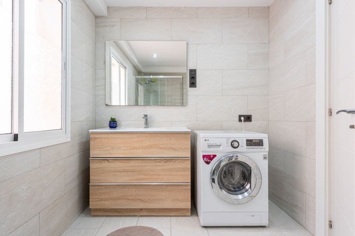 Image No.21-2 Bed Apartment for sale