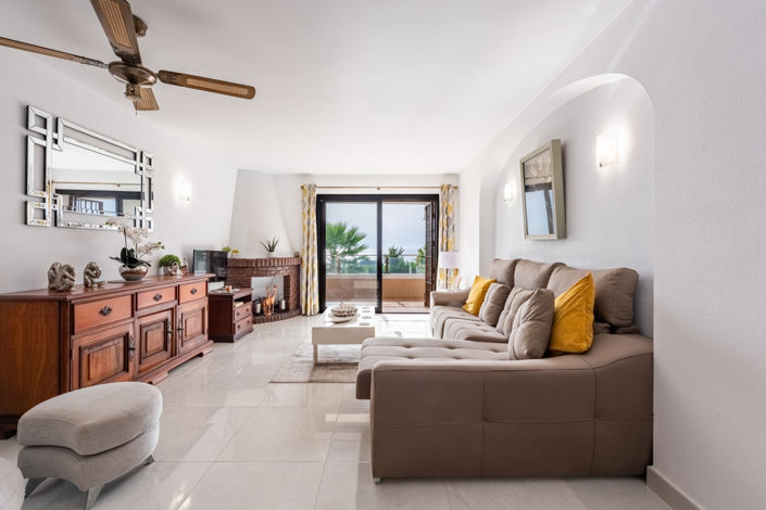 Image No.7-2 Bed Property for sale